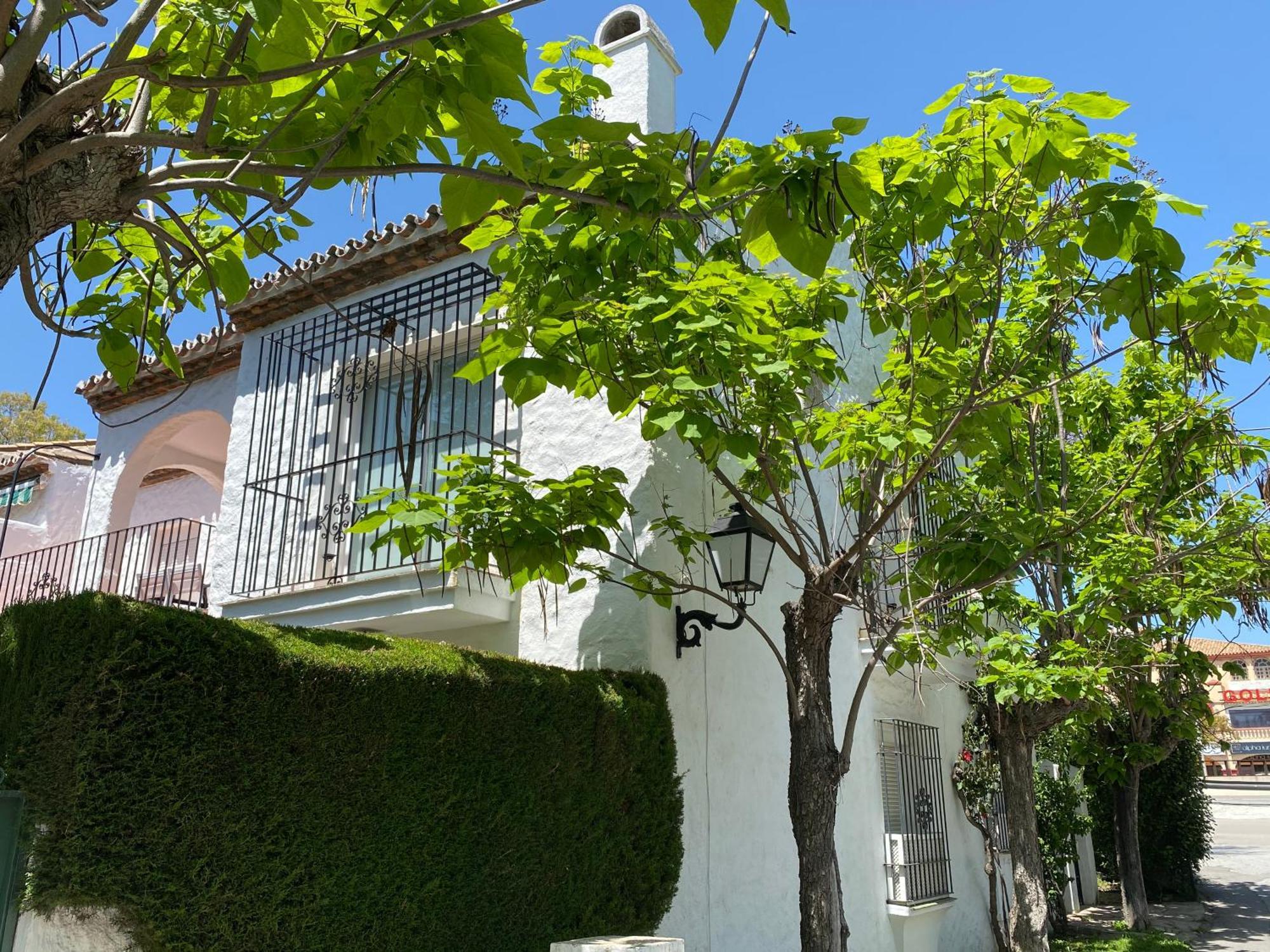 Tarifa Especial, Sin Aglomeraciones En Piscina Y Playa, Cerca De Puerto Banus エステポナ エクステリア 写真
